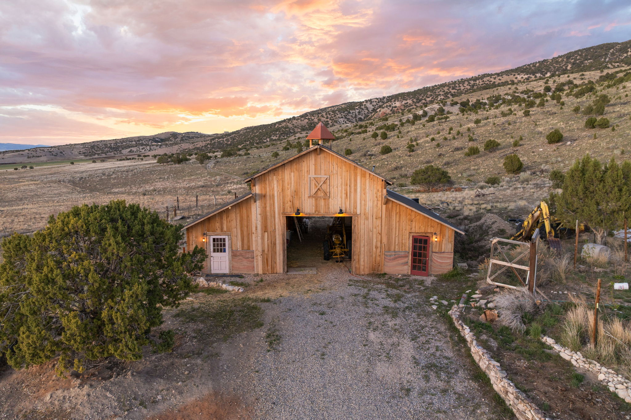 SUNSET VIEW - Residential