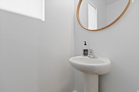 Tiny photo for 3785 W COLD POND AVE, Lehi, UT 84043 (MLS # 2142574)