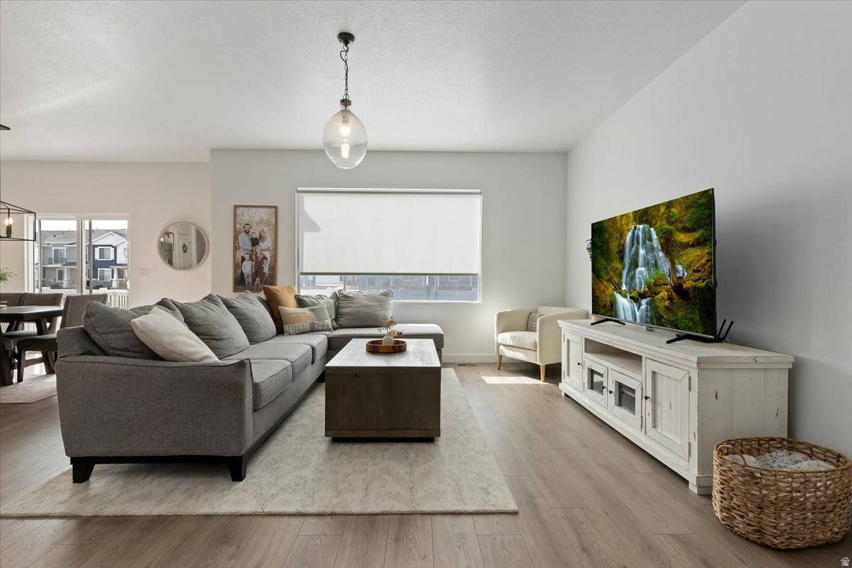 COLD SPRING RANCH - Residential