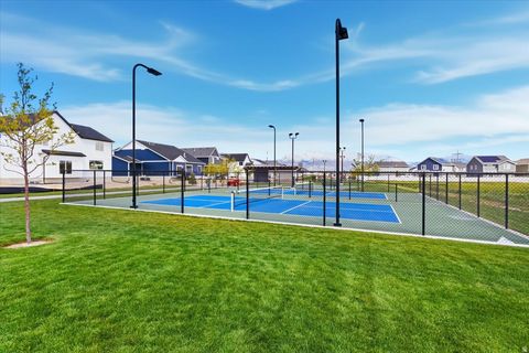 Tiny photo for 3785 W COLD POND AVE, Lehi, UT 84043 (MLS # 2142574)