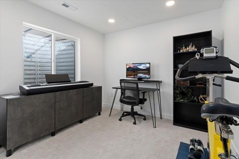 Tiny photo for 3785 W COLD POND AVE, Lehi, UT 84043 (MLS # 2142574)