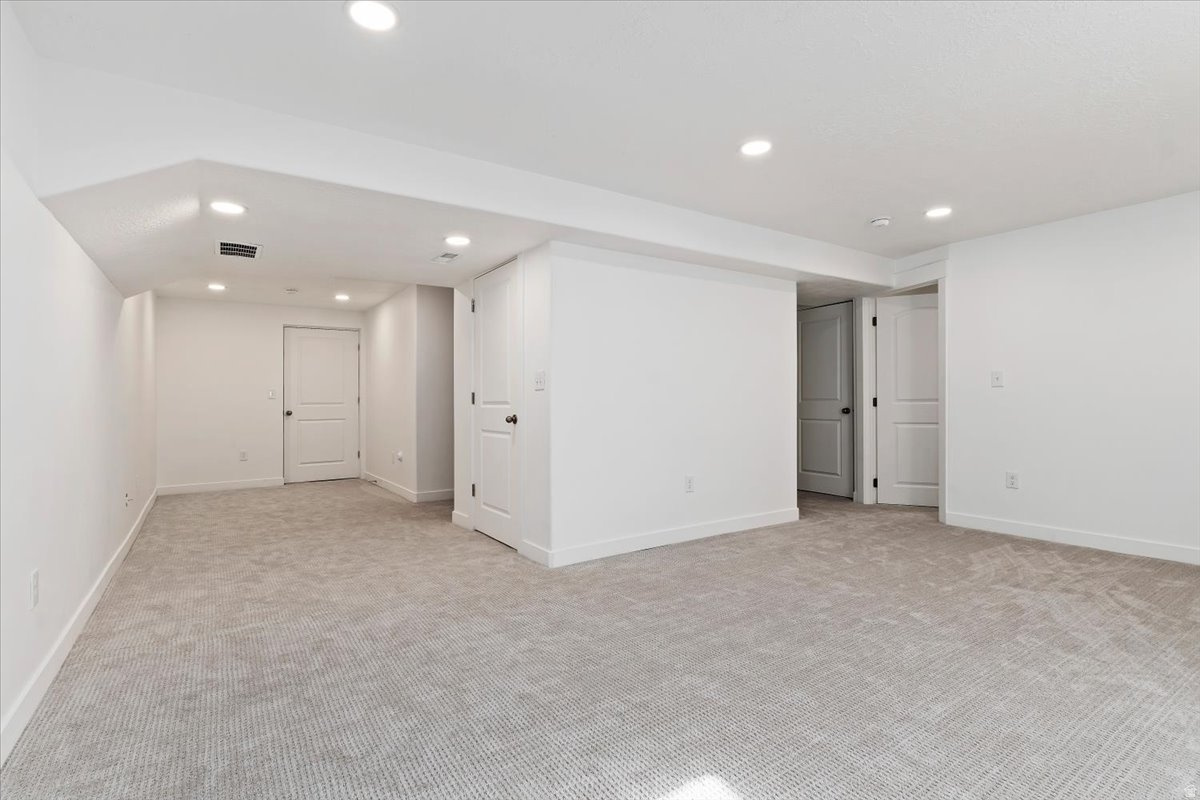 COLD SPRING RANCH - Residential