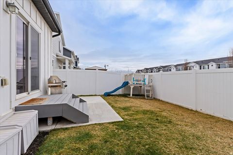 Tiny photo for 3785 W COLD POND AVE, Lehi, UT 84043 (MLS # 2142574)