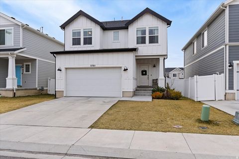 Tiny photo for 3785 W COLD POND AVE, Lehi, UT 84043 (MLS # 2142574)