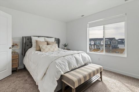 Tiny photo for 3785 W COLD POND AVE, Lehi, UT 84043 (MLS # 2142574)