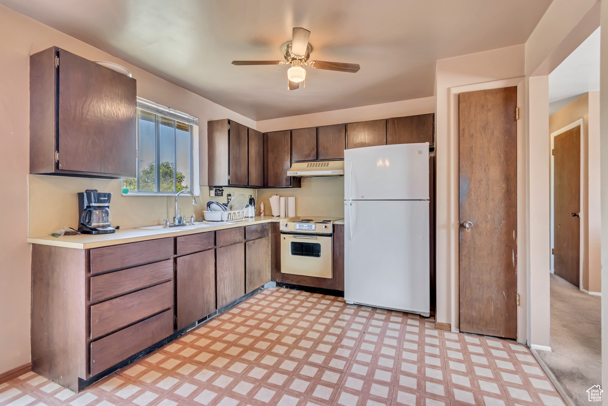 3660 W Ashland Cir, West Jordan, Utah image 6