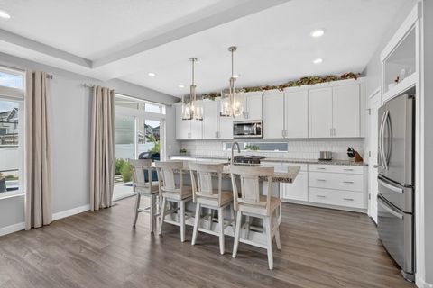 Tiny photo for 87 E MEANDERING WAY, Saratoga Springs, UT 84045 (MLS # 2150329)