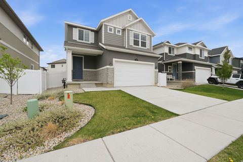 Tiny photo for 87 E MEANDERING WAY, Saratoga Springs, UT 84045 (MLS # 2150329)