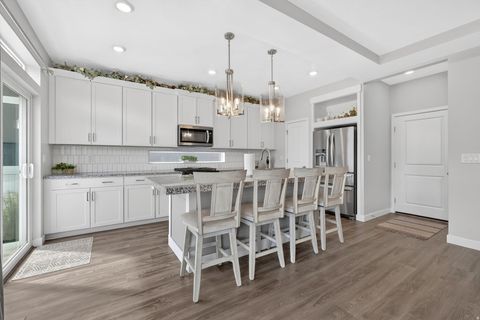 Tiny photo for 87 E MEANDERING WAY, Saratoga Springs, UT 84045 (MLS # 2150329)