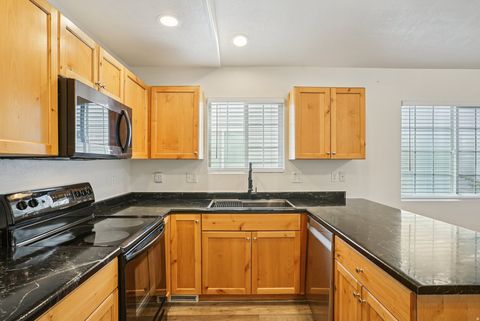 Tiny photo for 1568 DAWSON LN, Tooele, UT 84074 (MLS # 2120486)