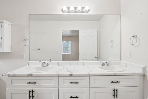 Tiny photo for 1568 DAWSON LN, Tooele, UT 84074 (MLS # 2120486)