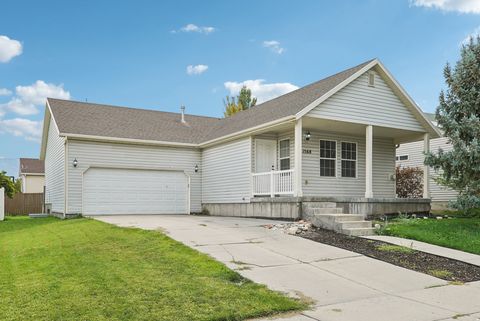 1568 DAWSON LN Tooele UT 84074