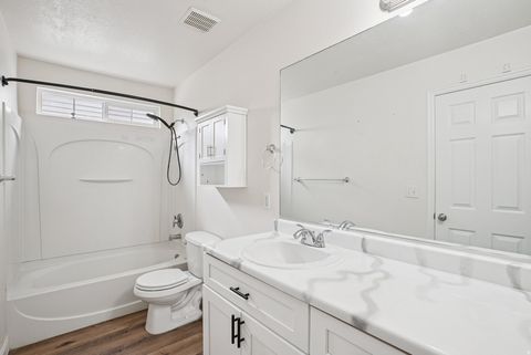 Tiny photo for 1568 DAWSON LN, Tooele, UT 84074 (MLS # 2120486)