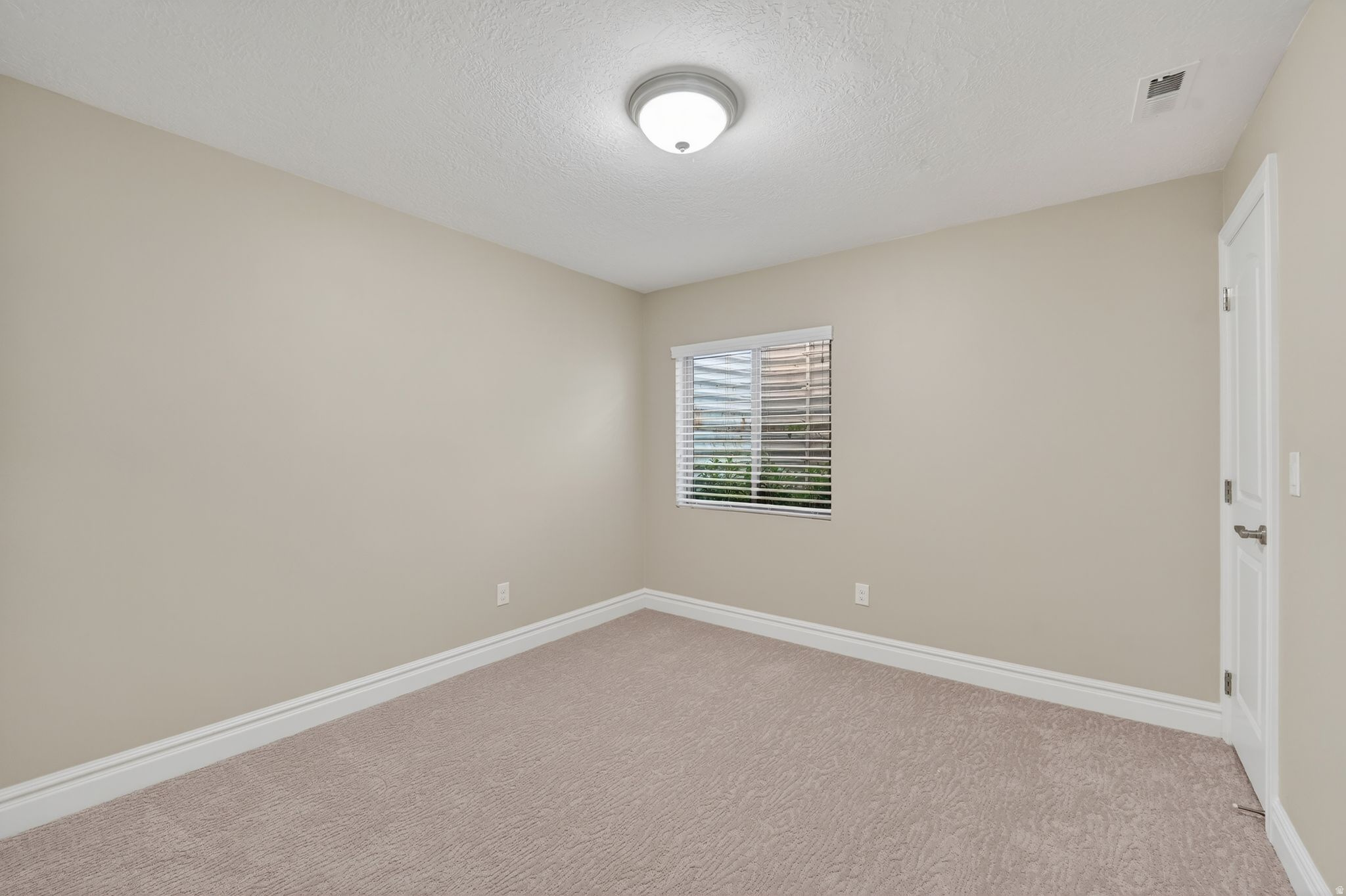 DAYBREAK GDNPK290 - Residential