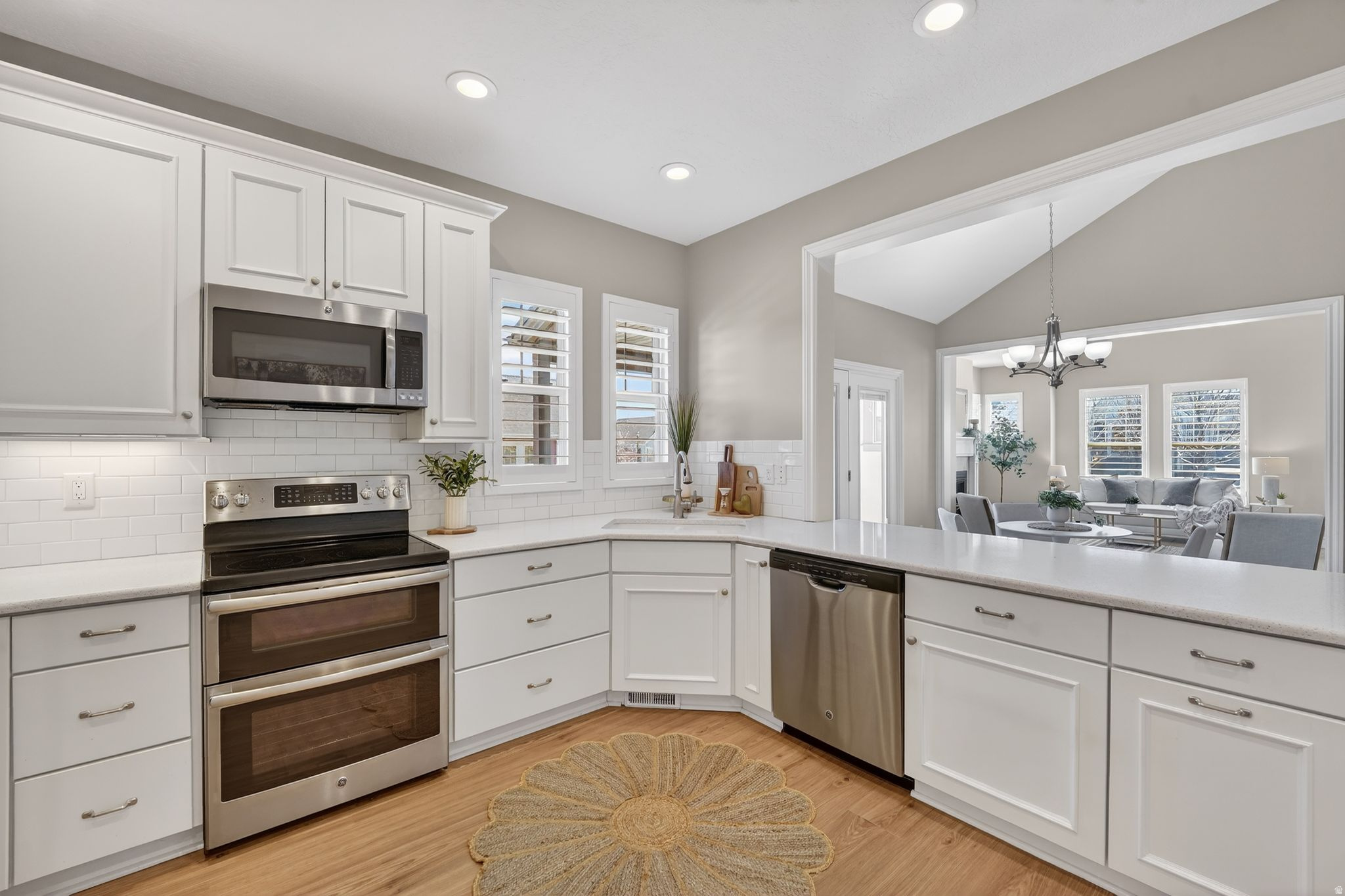 DAYBREAK GDNPK290 - Residential