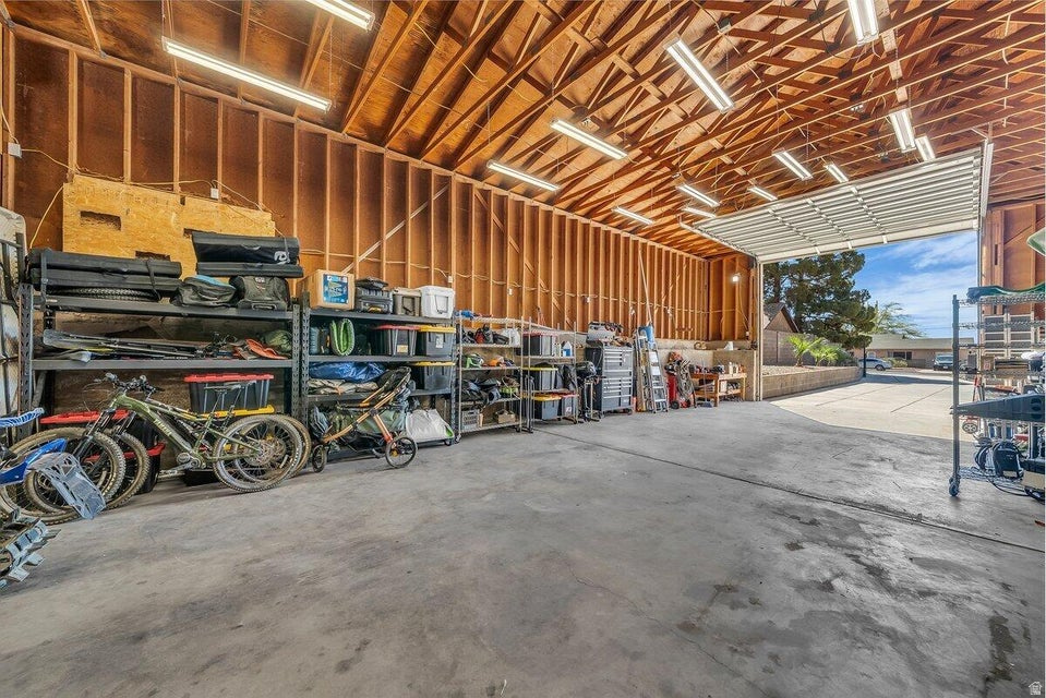 MIDDLETON TOWN SRVY - Residential