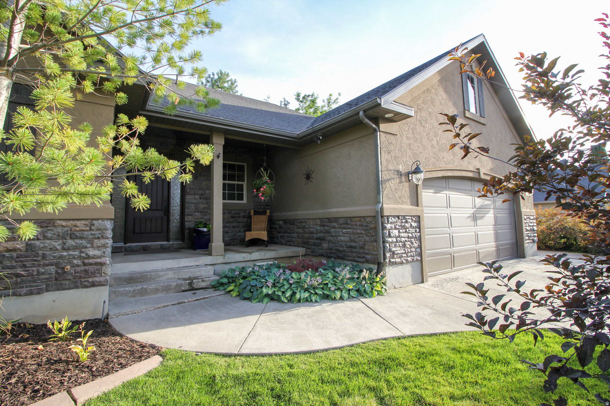 EAST EDGEHILL ESTATES - Residential