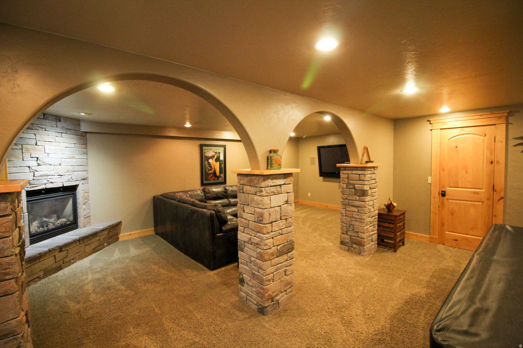 EAST EDGEHILL ESTATES - Residential