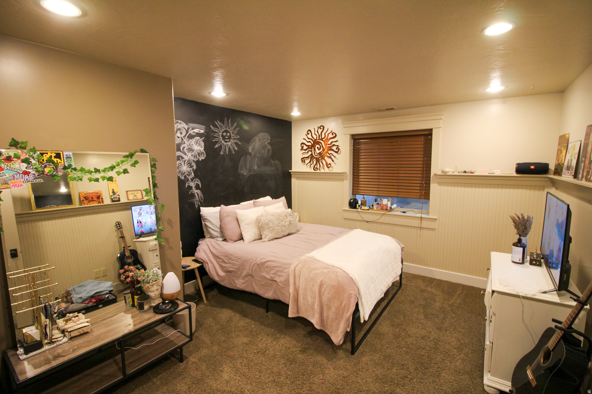 EAST EDGEHILL ESTATES - Residential