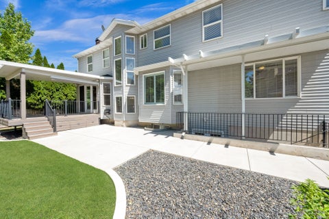 Tiny photo for 1169 N FAIRWAY CIR W, Farmington, UT 84025 (MLS # 2166443)