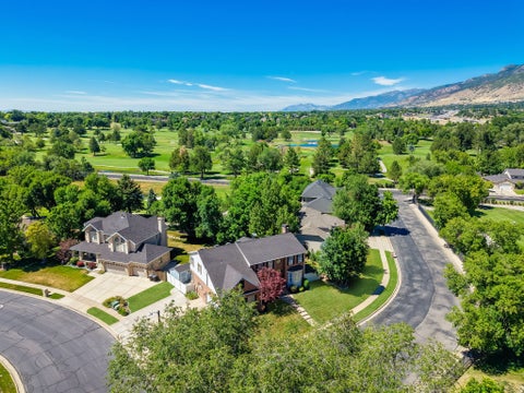 Tiny photo for 1169 N FAIRWAY CIR W, Farmington, UT 84025 (MLS # 2166443)