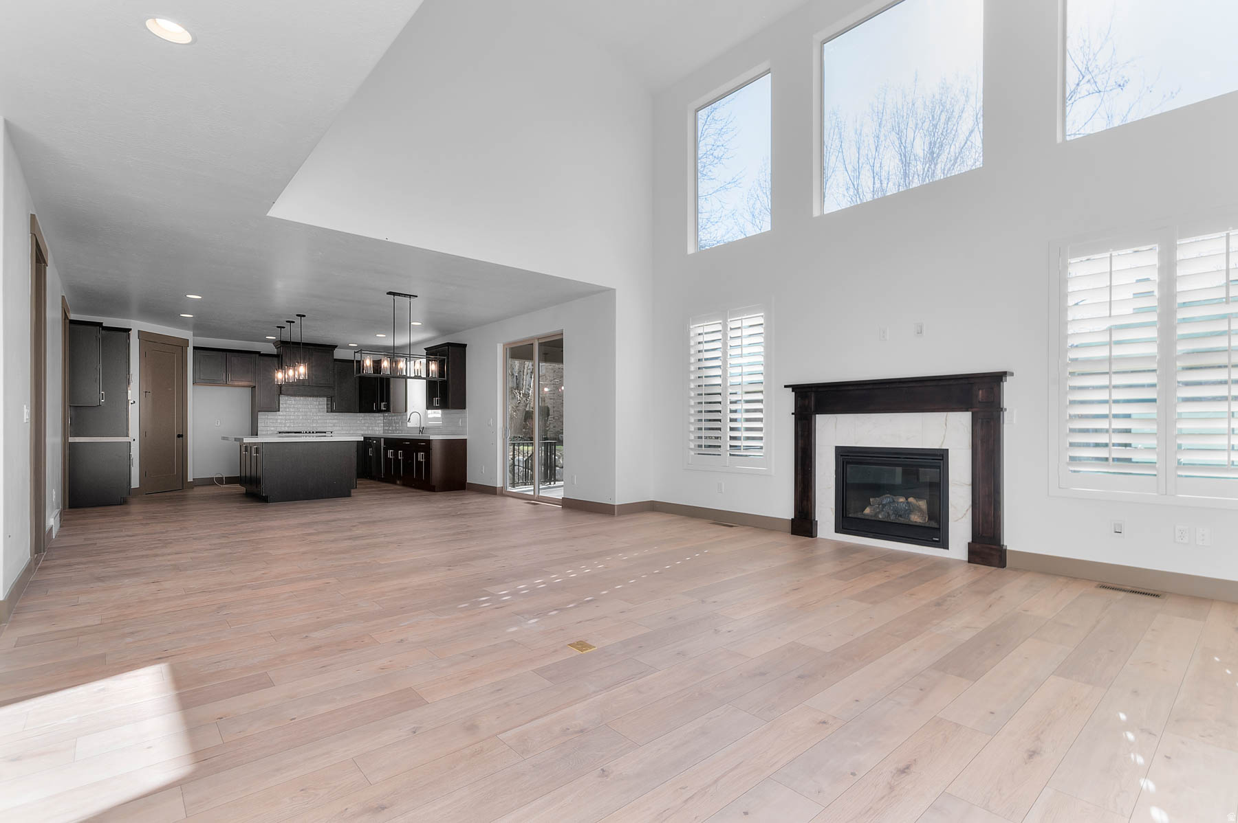 EAST SIDE 2 MOUNT JORDAN - Residential