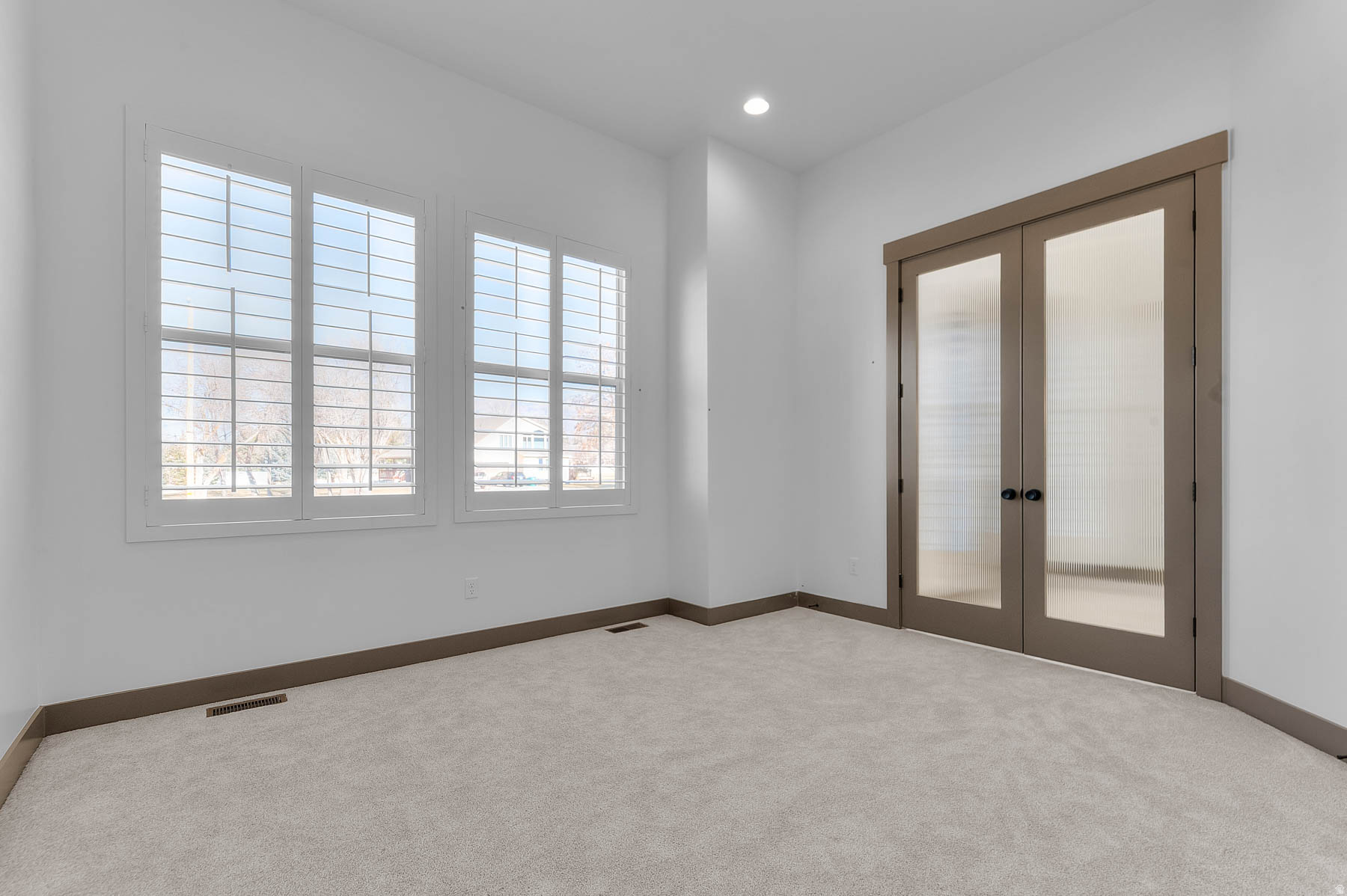 EAST SIDE 2 MOUNT JORDAN - Residential