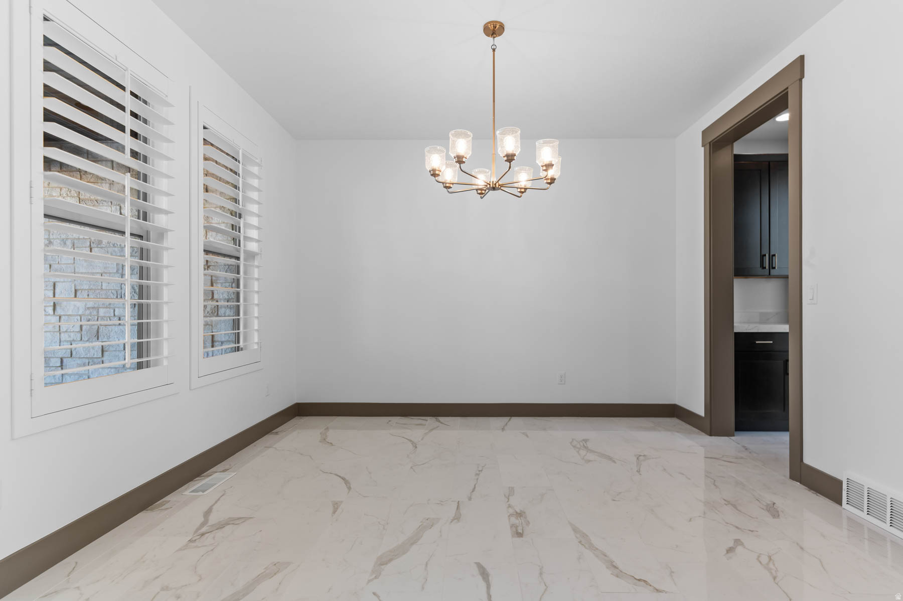 EAST SIDE 2 MOUNT JORDAN - Residential