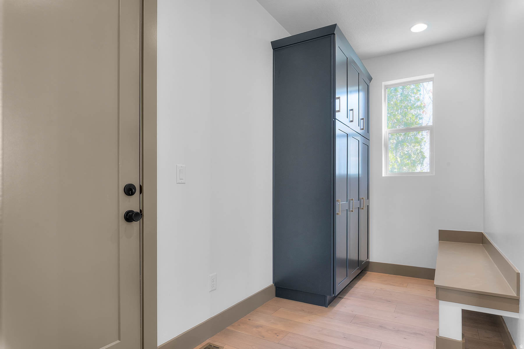 EAST SIDE 2 MOUNT JORDAN - Residential