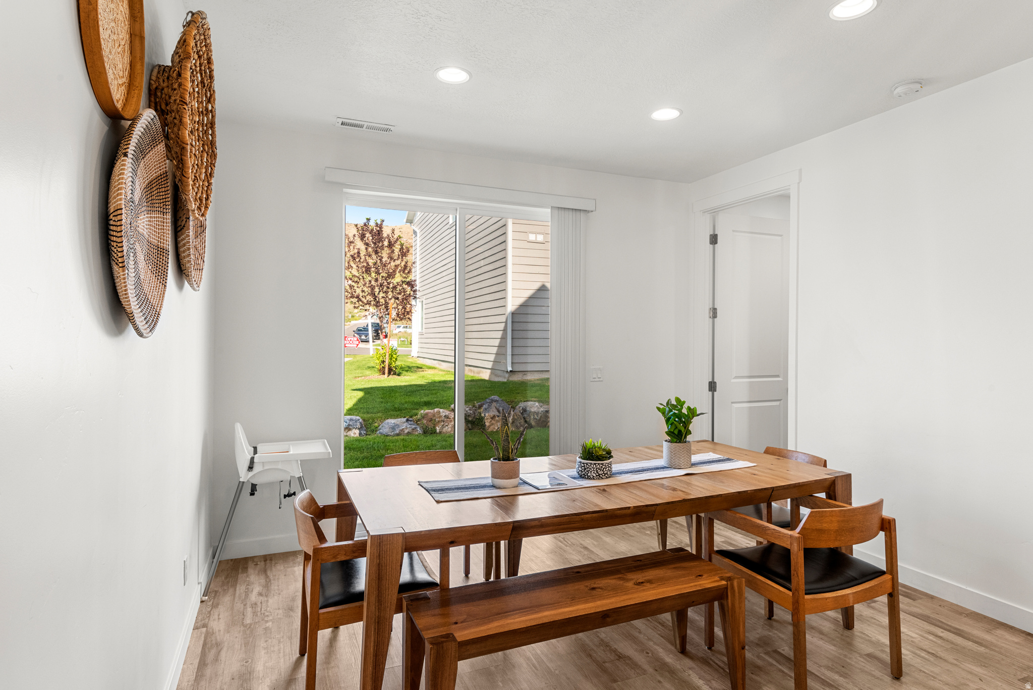 PARADISE PARKWAY - Residential