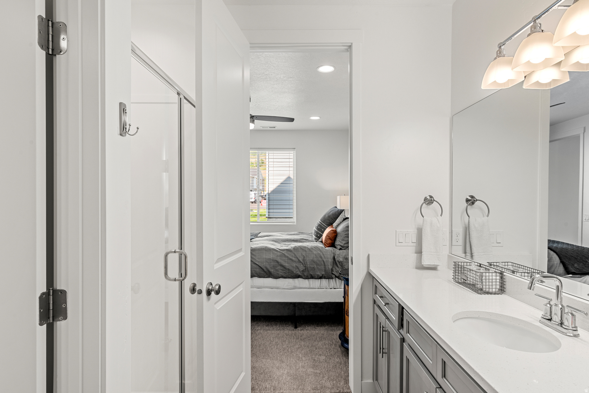 PARADISE PARKWAY - Residential