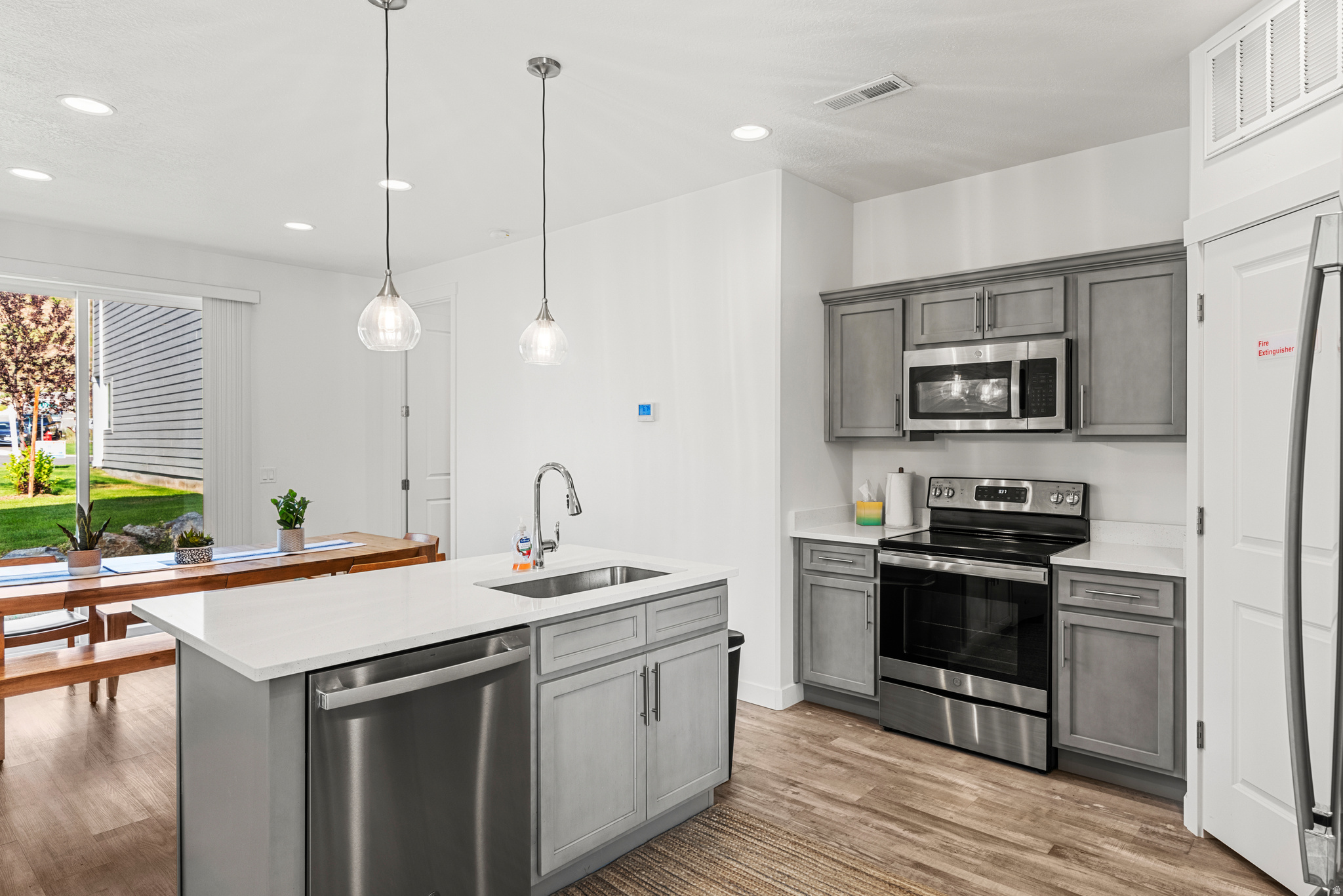 PARADISE PARKWAY - Residential