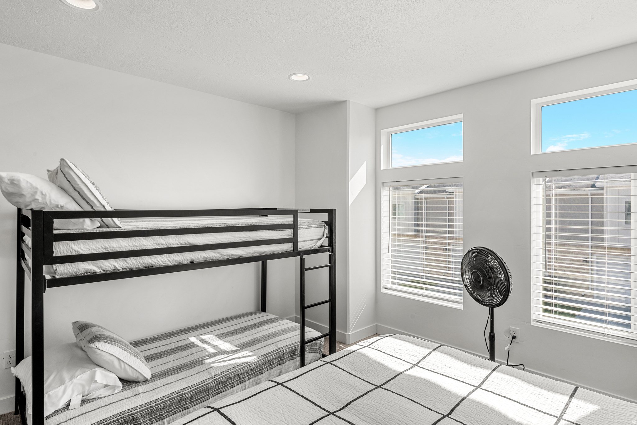 PARADISE PARKWAY - Residential