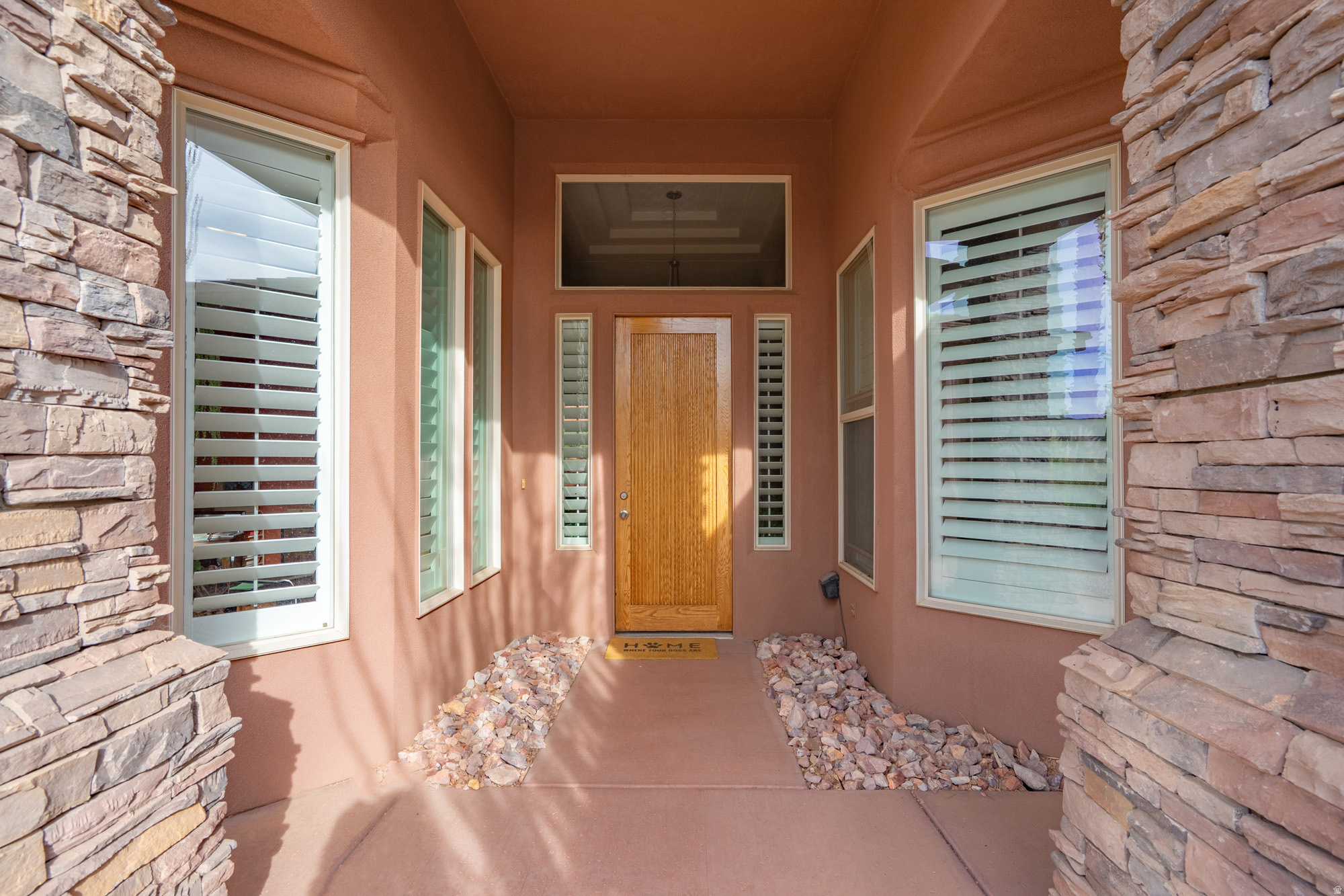 PARADISE CANYON - Residential