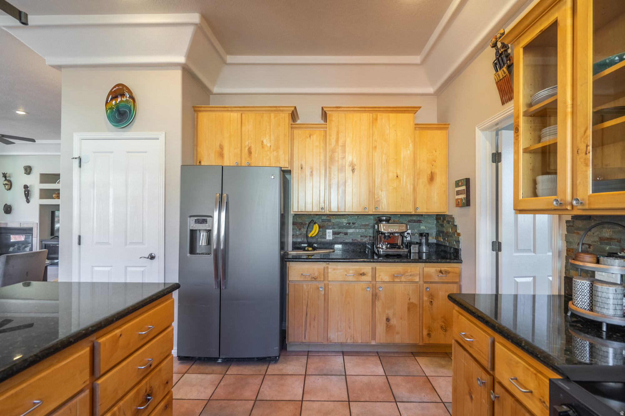 PARADISE CANYON - Residential