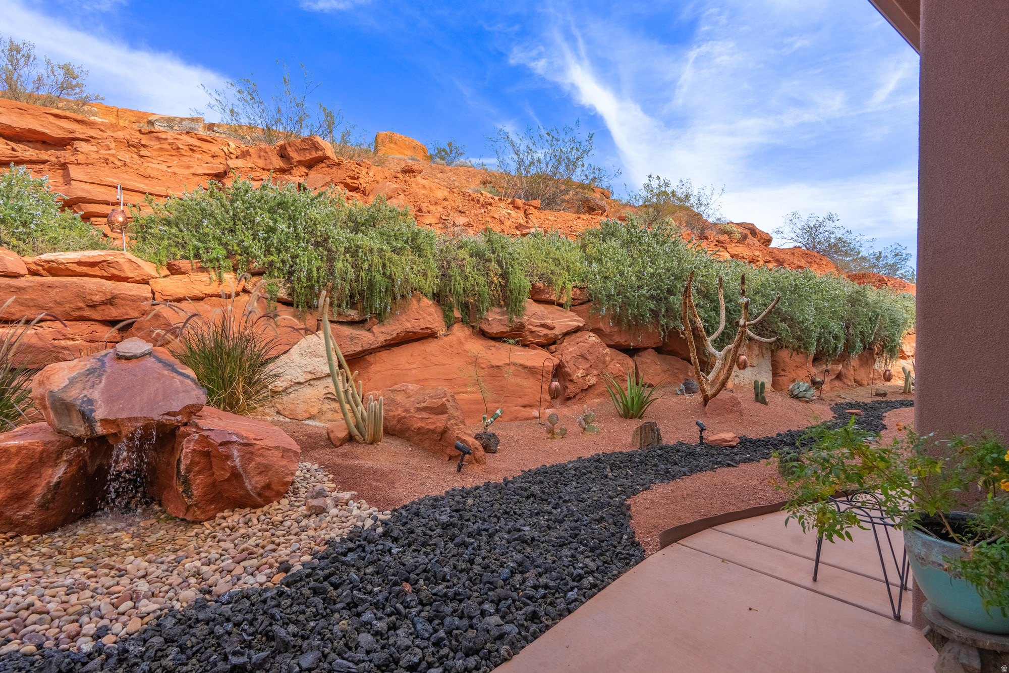 PARADISE CANYON - Residential