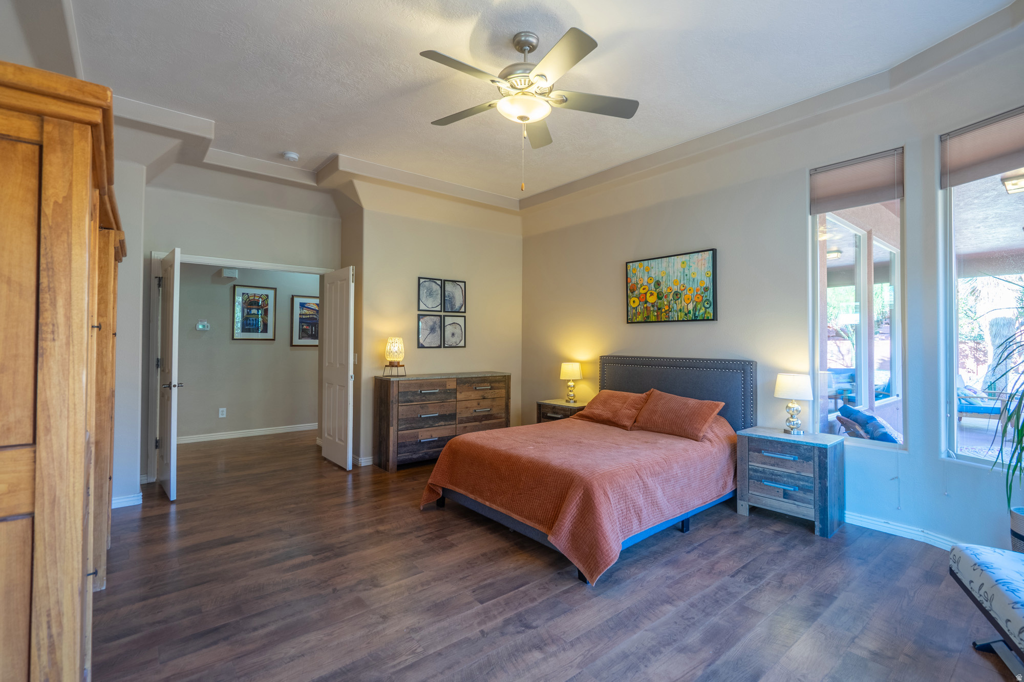 PARADISE CANYON - Residential