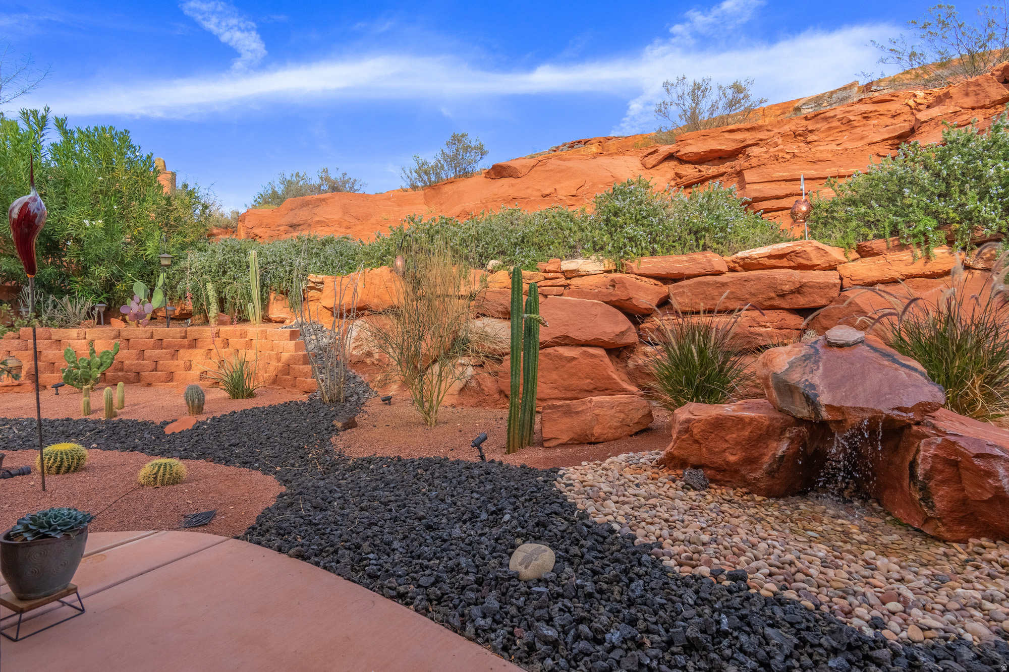 PARADISE CANYON - Residential