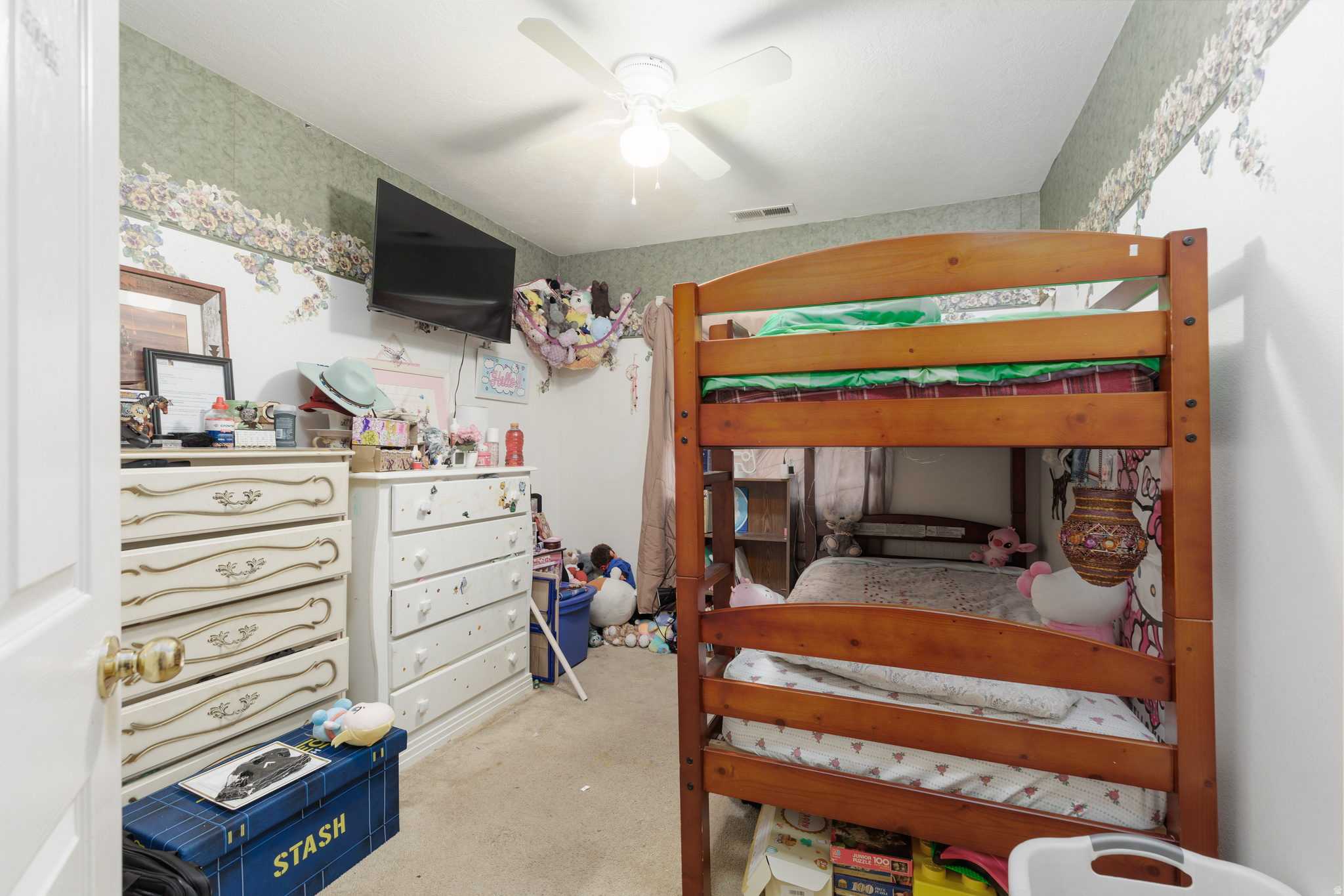 LEXINGTON HILLS TOWNHOMES - Residential