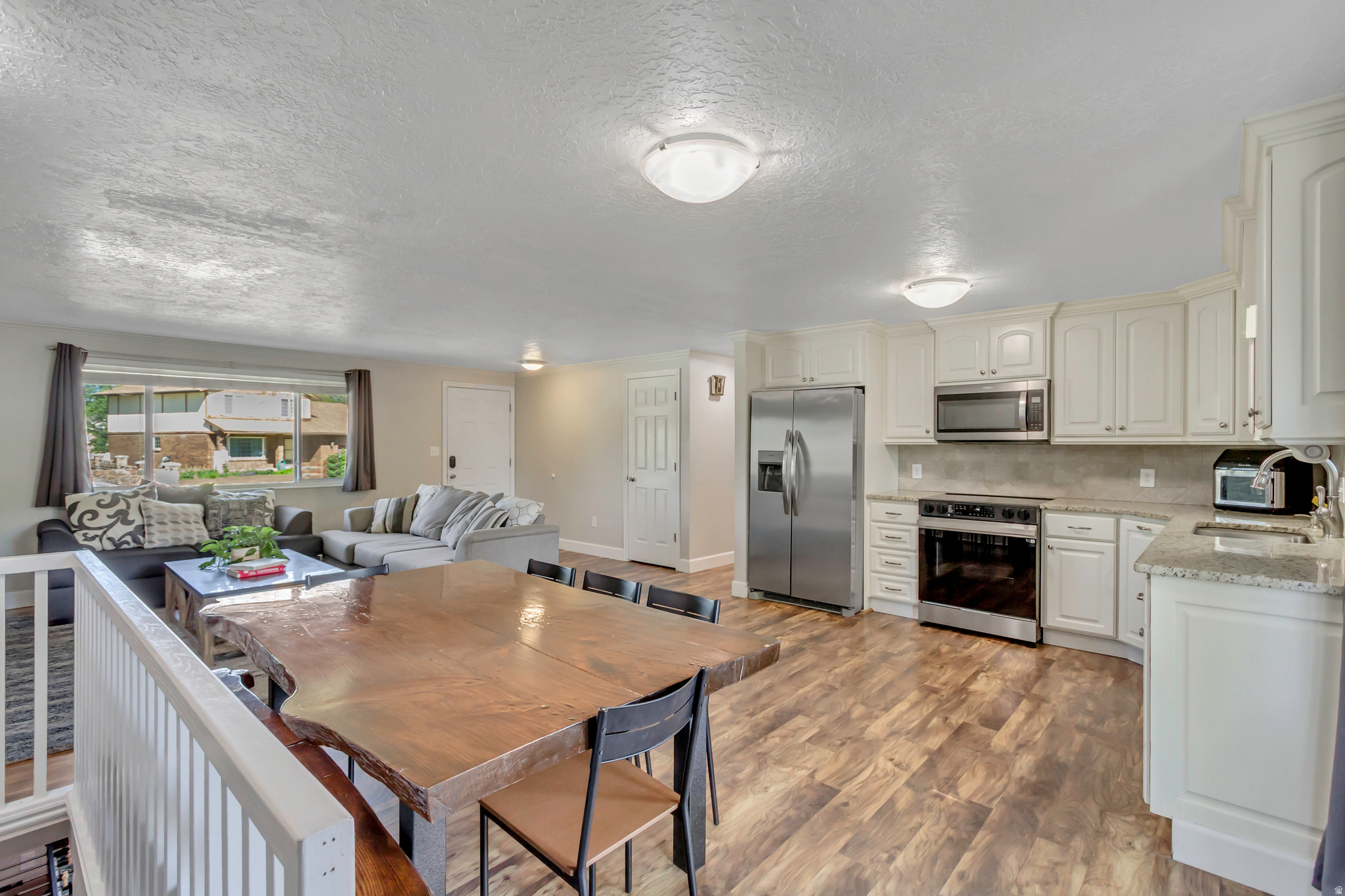 CENTRAL HEIGHTS - Residential