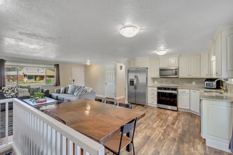 Tiny photo for 1467 S 185 W, Orem, UT 84058 (MLS # 2158847)