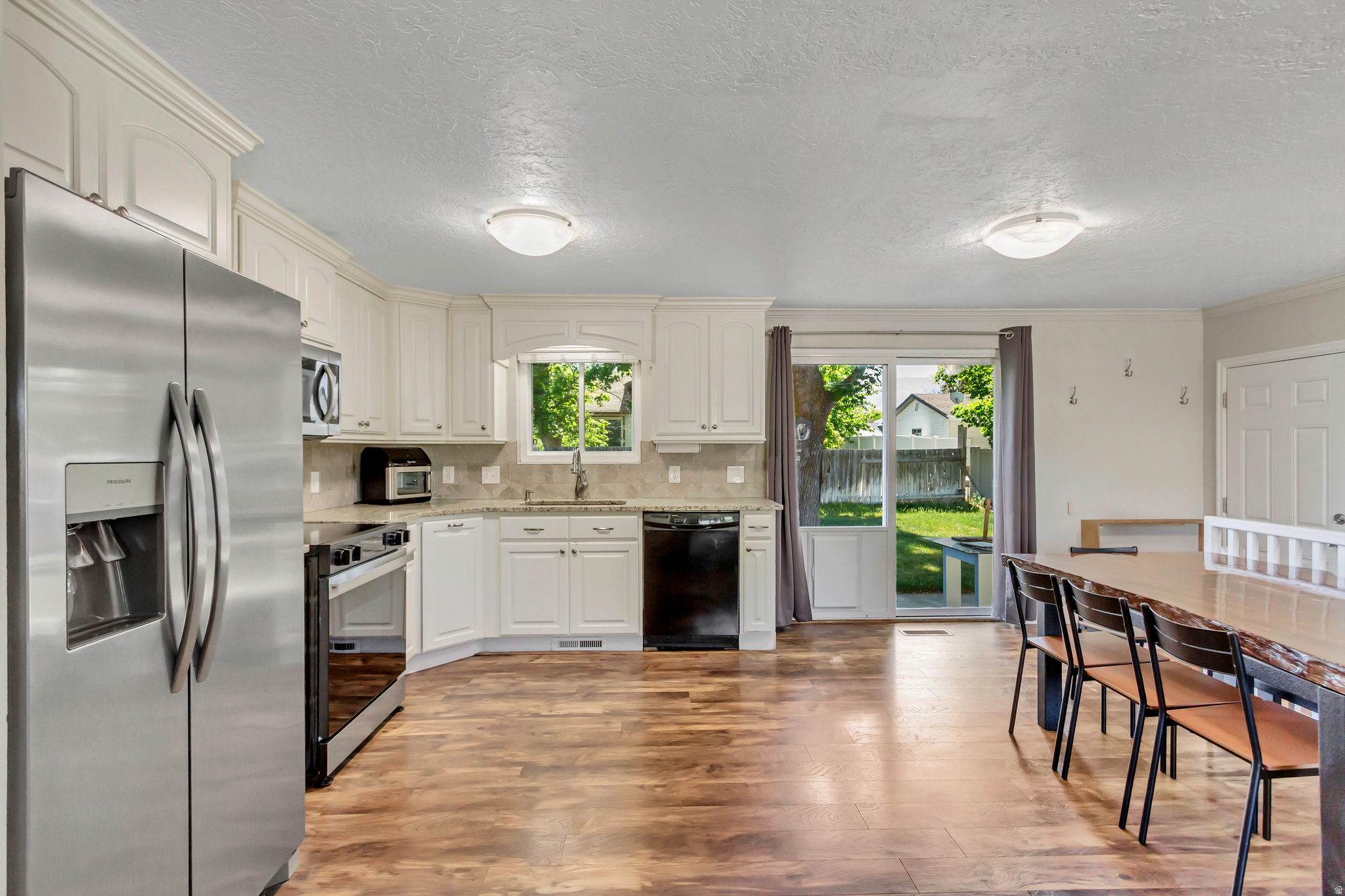 CENTRAL HEIGHTS - Residential