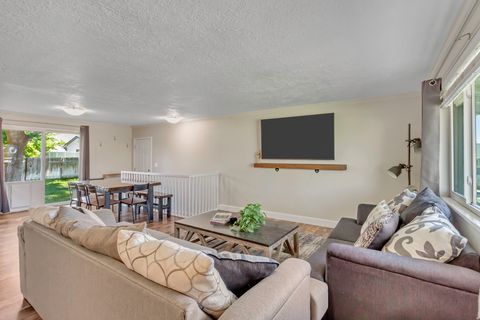 Tiny photo for 1467 S 185 W, Orem, UT 84058 (MLS # 2158847)