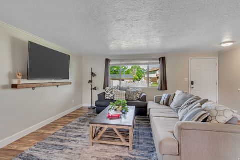 Tiny photo for 1467 S 185 W, Orem, UT 84058 (MLS # 2158847)