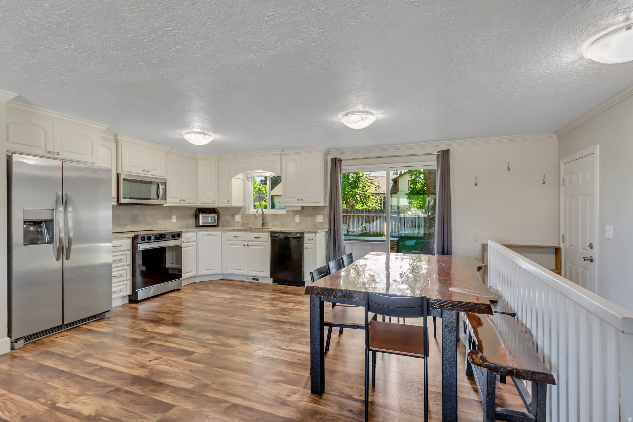 CENTRAL HEIGHTS - Residential