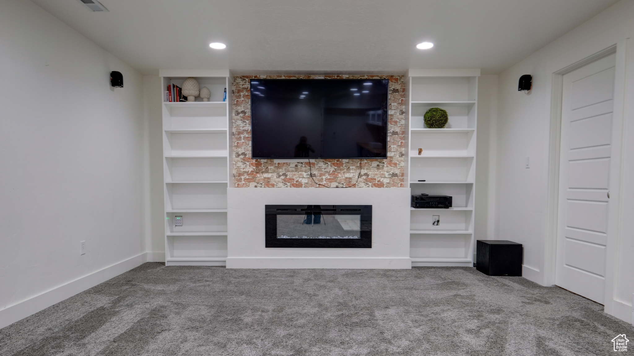 CRANEFIELD ESTATES PRUD NO 4 - Residential