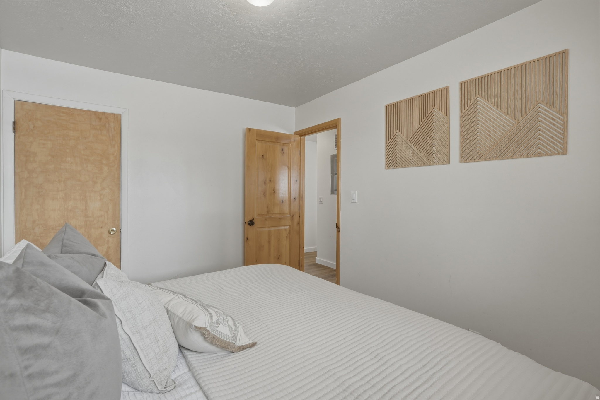 COTTONWOOD R - Residential