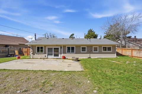 Tiny photo for 6945 S VIRGINIA HILLS DR, Cottonwood Heights, UT 84121 (MLS # 2139571)
