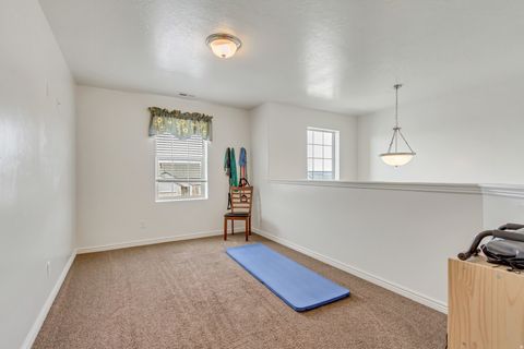 Tiny photo for 370 STONE HOLLOW DR, Santaquin, UT 84655 (MLS # 2139704)