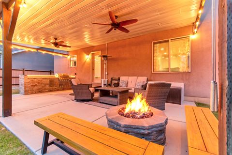 Tiny photo for 370 STONE HOLLOW DR, Santaquin, UT 84655 (MLS # 2139704)